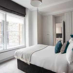 Native Fenchurch Street Apartment