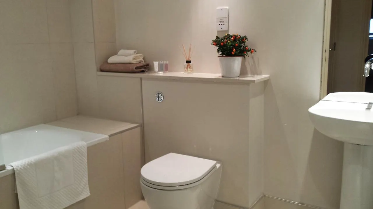 Urban Stay Astral House Apartments London